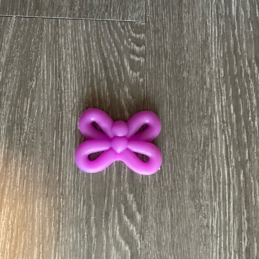 Fidgets - Picture 4 of 13